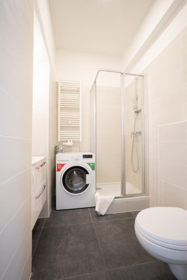 Spacious Apartment With Huge Shared Terrace And Grill Located Between City Centre And Donau River 비엔나 외부 사진